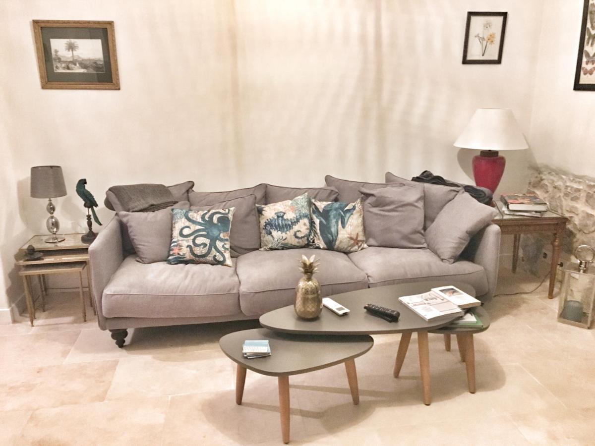 Homelivia, Luxueux Appartement Avec Jardin Prive Nizza Exterior foto
