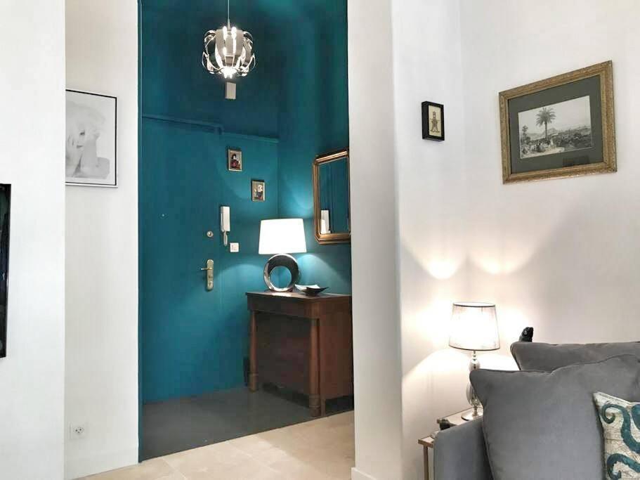 Homelivia, Luxueux Appartement Avec Jardin Prive Nizza Exterior foto
